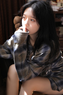 成熟中老年女性高级感照片